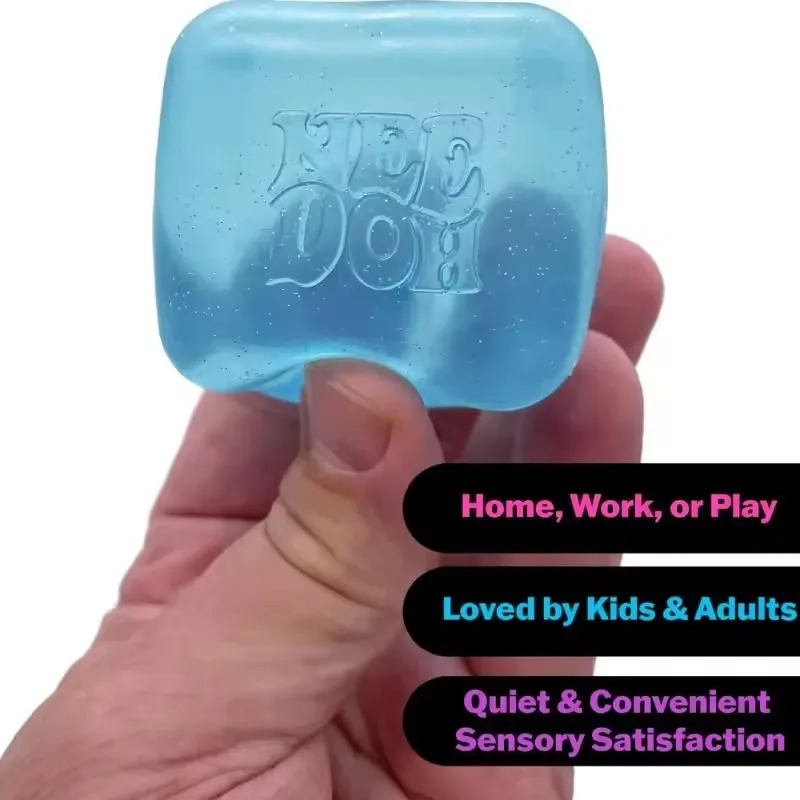 Auf Lager: Squishy Schylling/N – Fire Starter Cube Bewertung und Preis